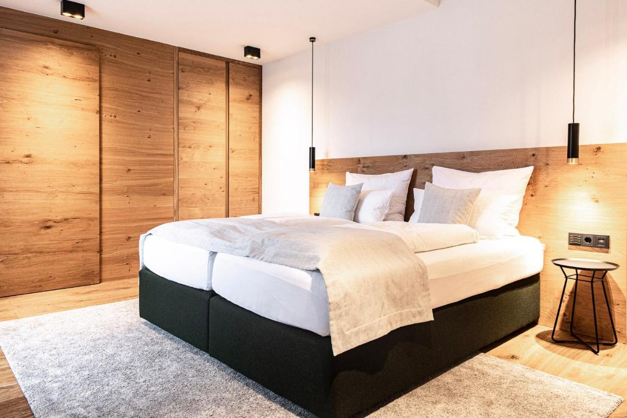 Hotel & Appartements Alpenresidenz Viktoria นอยชติฟ อิม ชตูไปทัล ภายนอก รูปภาพ
