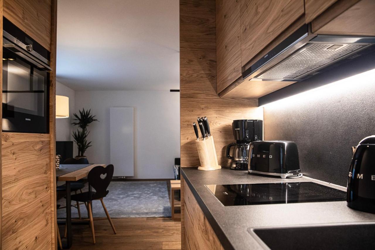 Hotel & Appartements Alpenresidenz Viktoria นอยชติฟ อิม ชตูไปทัล ภายนอก รูปภาพ