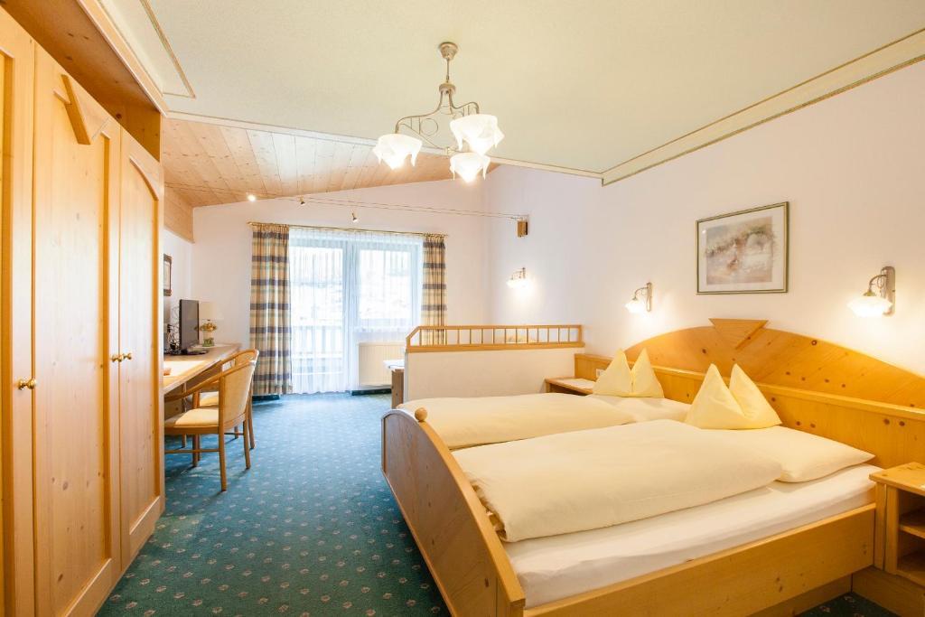 Hotel & Appartements Alpenresidenz Viktoria นอยชติฟ อิม ชตูไปทัล ห้อง รูปภาพ