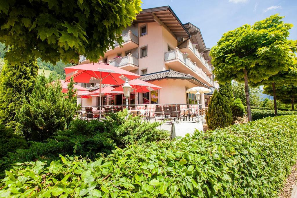 Hotel & Appartements Alpenresidenz Viktoria นอยชติฟ อิม ชตูไปทัล ภายนอก รูปภาพ