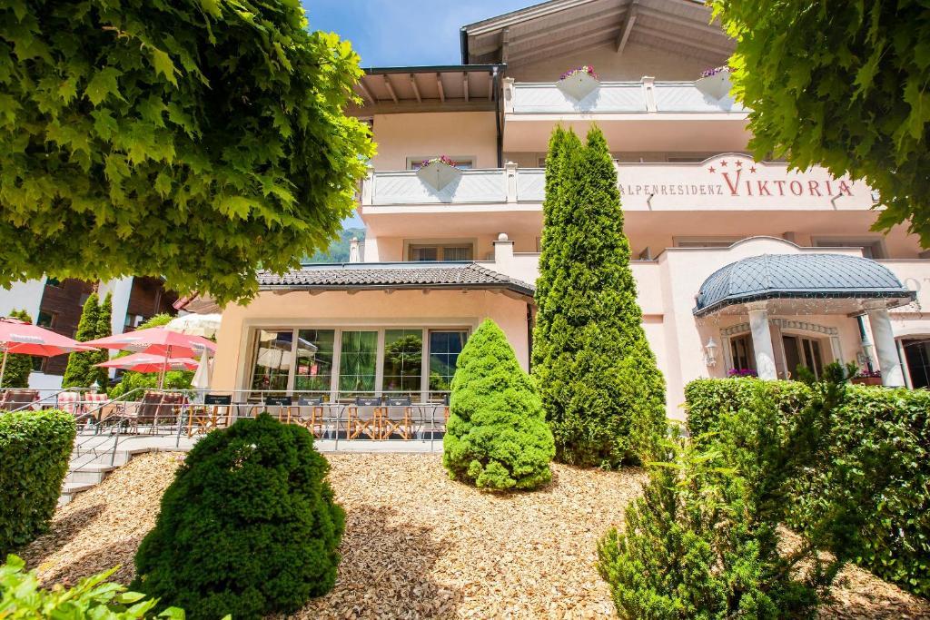 Hotel & Appartements Alpenresidenz Viktoria นอยชติฟ อิม ชตูไปทัล ภายนอก รูปภาพ